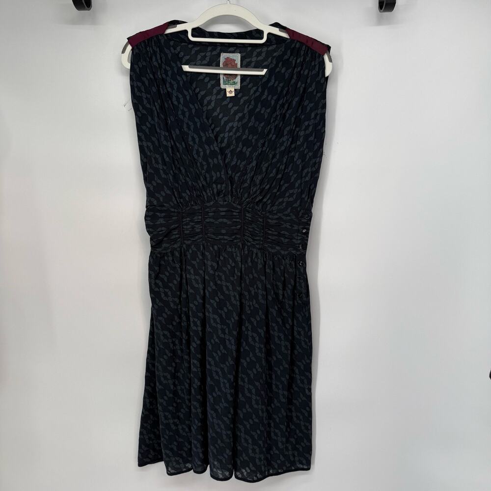 Burning Torch Mini Dress Womens Size Small Black Sleeveless Empire Waist V-Neck